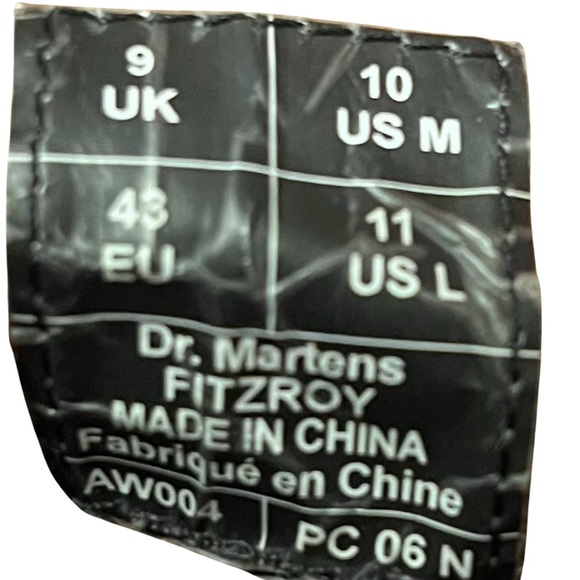 EUC Dr martens fitzroy wingtip boots with gutter grip soles - Picture 5 of 5